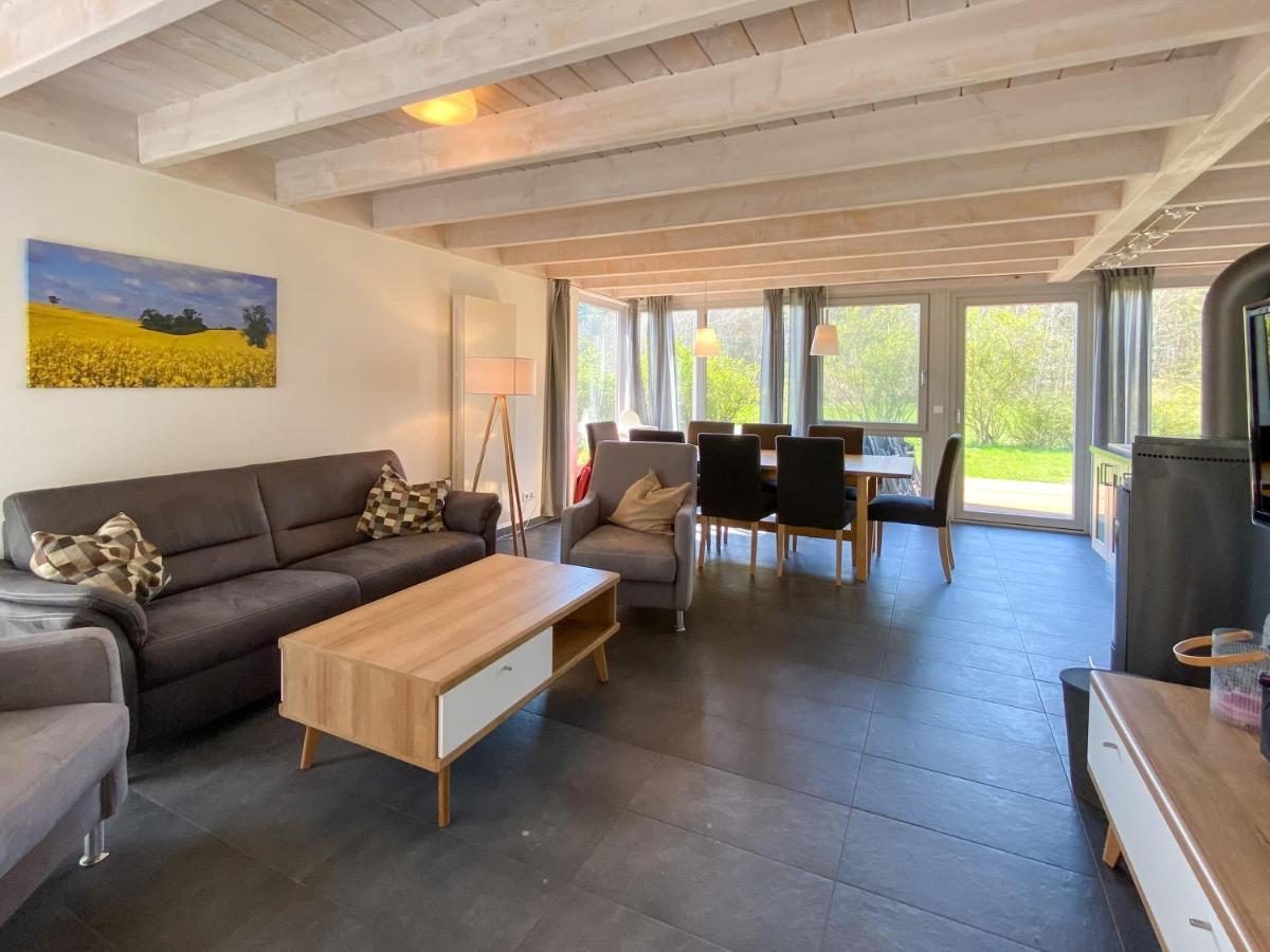Ferienhaus Wiesengefluester W10 - Mit Sauna, Kamin Und Garten Röbel Exterior foto